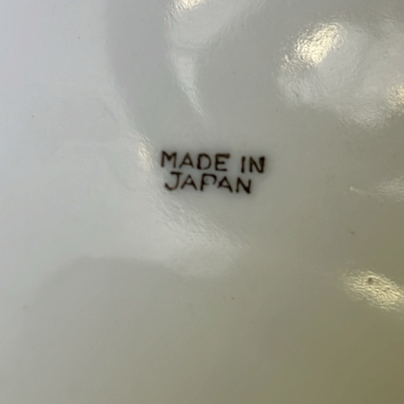 Hand painted plates - Picture 8 of 8